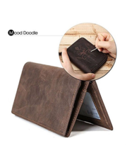 黒い革製の長財布の画像