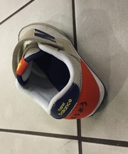 ニューバランス 子供用靴の画像