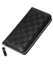 黒い長財布 の画像