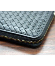 黒い財布の画像