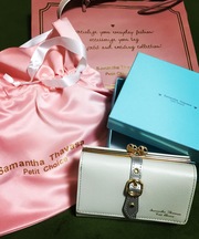 サマンサタバサ 三つ折り財布の画像