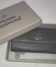 黒色長財布の画像