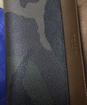 コーチ 迷彩柄の長財布の画像