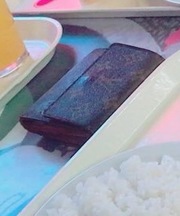 茶色、ルイヴィトンの2つ折りの財布の画像