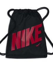 黒地にピンクの文字でナイキ袋の画像