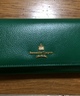 緑色の長財布の画像