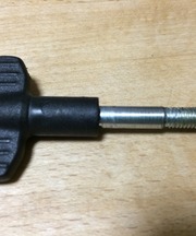 カメラ用三脚の固定ネジの画像