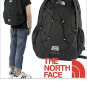 黒のノースフェイスのリュックの画像