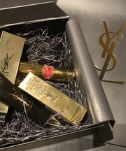 紙袋 イヴサンローラン  YSL の画像