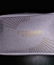 L'OCCITANEの化粧ポーチの画像