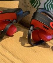 beatsのイヤホンの画像