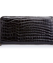 黒い長財布の画像