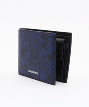 DIESEL　ブルー×ブラック花柄の財布の画像