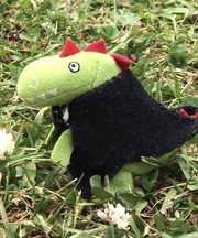 福岡市天神で落としました。小さな恐竜のぬいぐるみの画像