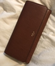 茶色いmulberryの長財布の画像