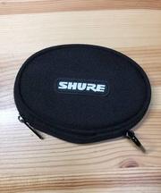Shureのイヤホンケースの画像