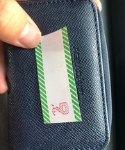 紺色のパスケース兼小銭入れの画像