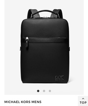 黒いマイケルコースのビジネスリュック（メンズ）の画像