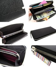 黒い革製のポールスミスの長財布の画像