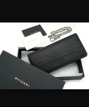 ブルガリ長財布 革製黒色の画像