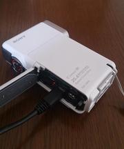 ビデオカメラ SONY HDR-GW66 白色の画像