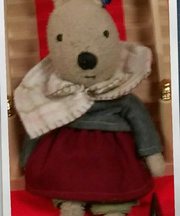 茶色いうさぎのぬいぐるみの画像