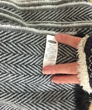 オールドネイビーのマフラーの画像