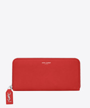 赤のサンローランの長財布の画像