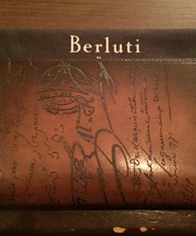 ベルルッティーの革の長財布の画像