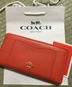 coach長財布の画像