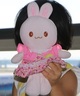 ピンクのウサギのぬいぐるみ　うさもも　の画像