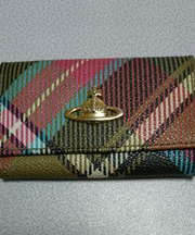 ヴィヴィアンウエストウッドのキーケースの画像